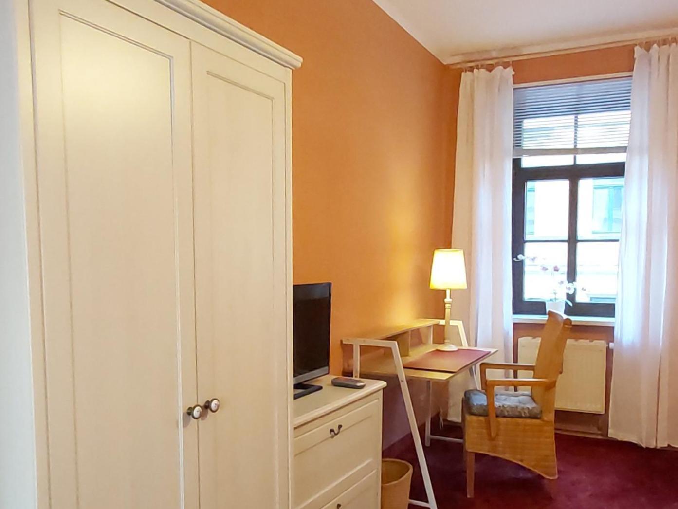 City-Ferienwohnungen-Dresden - Zentral Gelegen Im Haus Louisenstrasse 11 - Dresden-Neustadt Exterior foto